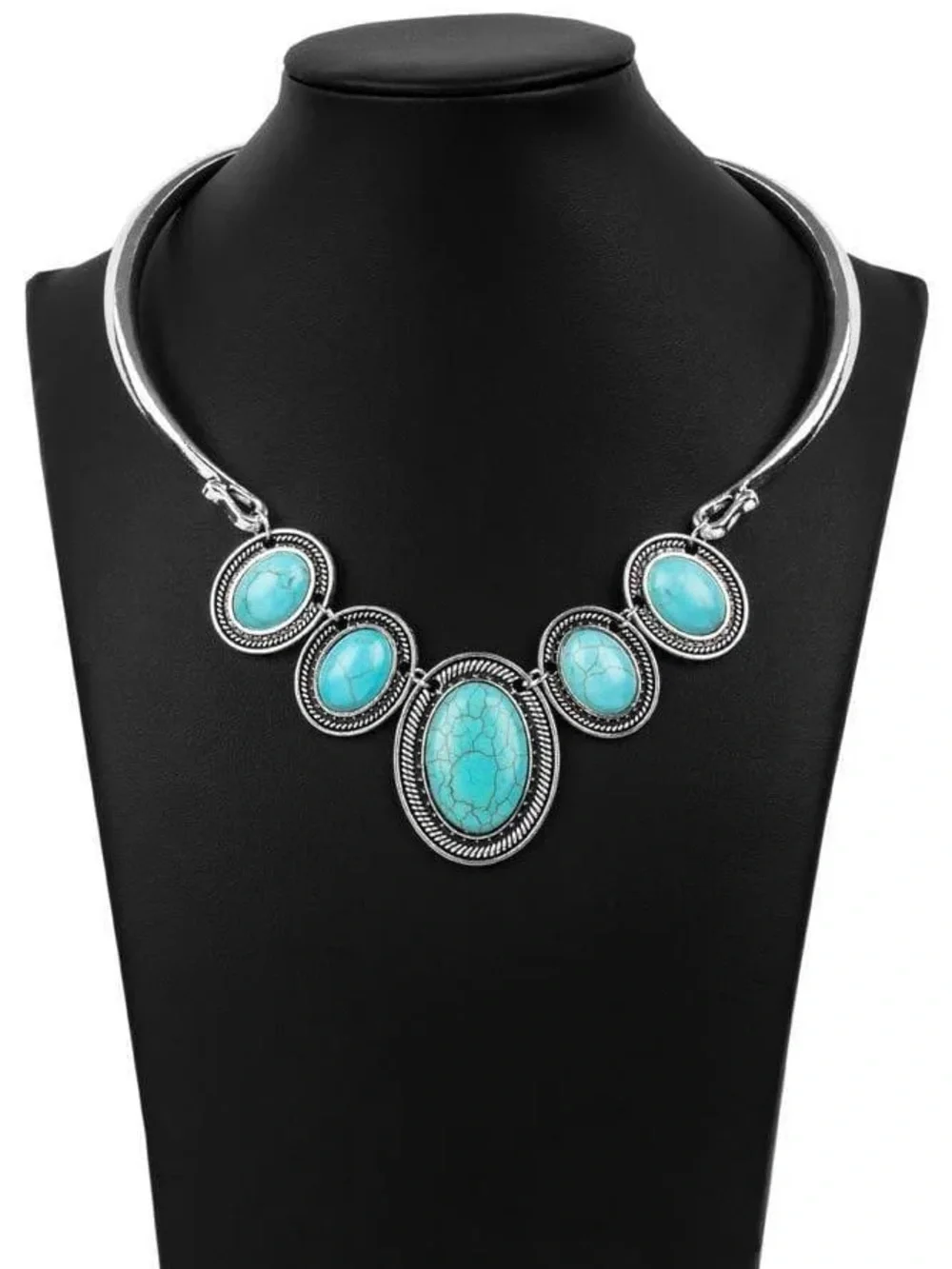 Silver necklace with oval turquoise stones